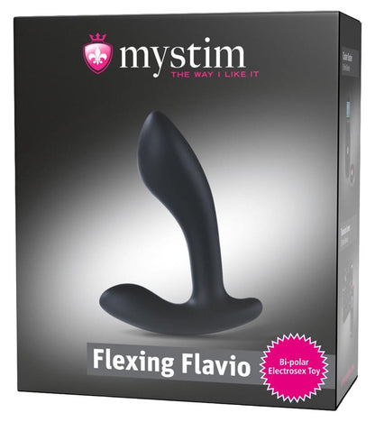 Flexing Flavio